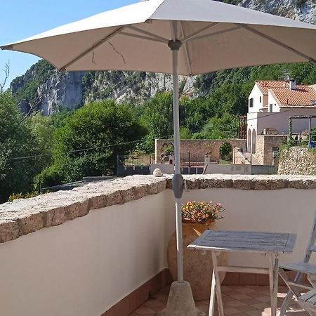 B&B Rubando Le Nuvole Orco Feglino Exterior photo